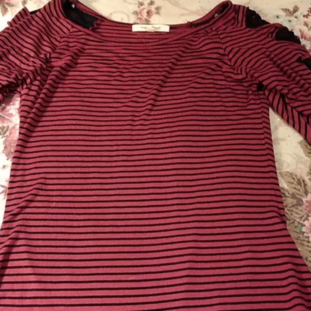 Black/maroon dress top